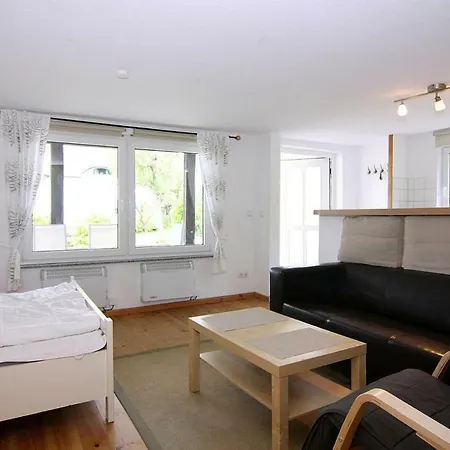 Holiday Homes - Dos09005-bya *